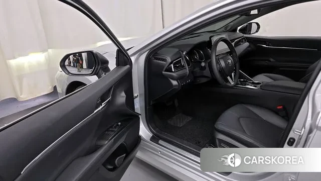 Toyota Camry (XV70) id 3137066 из Кореи 20