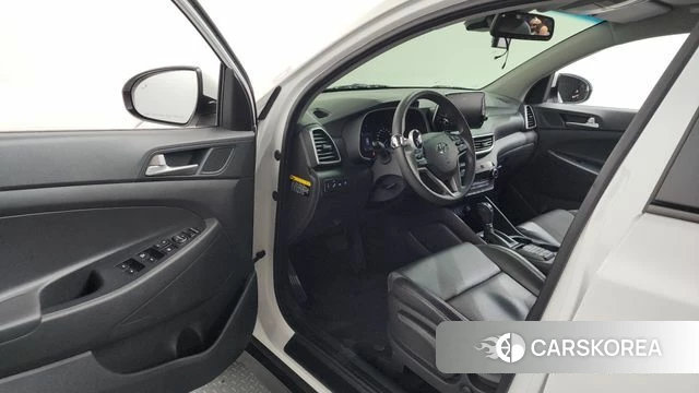 Hyundai All New Tucson id 4490493 из Кореи 32