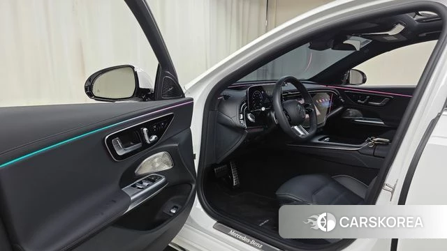 Mercedes-Benz E-Class W214 id 4354117 из Кореи 30
