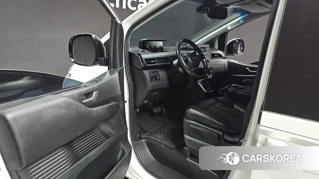 Hyundai Staria id 4489409 из Кореи 32
