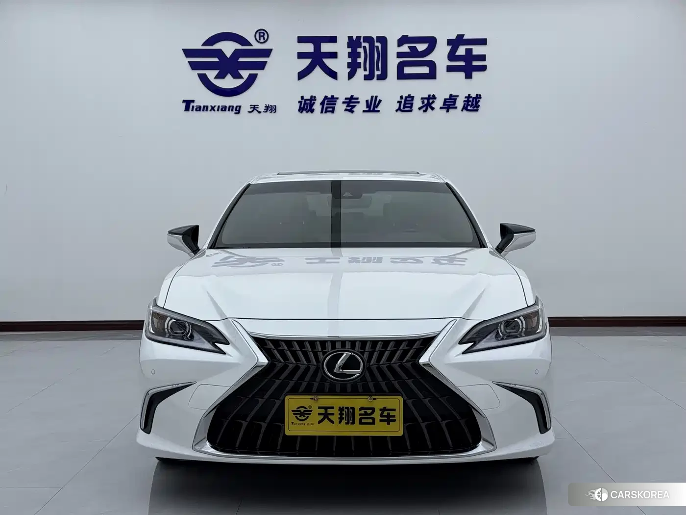 Lexus ES id 4599523 из Китая 20