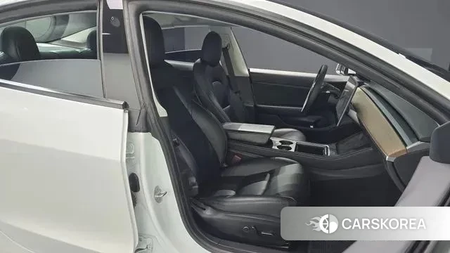 Tesla Model 3 id 3650709 из Кореи 20