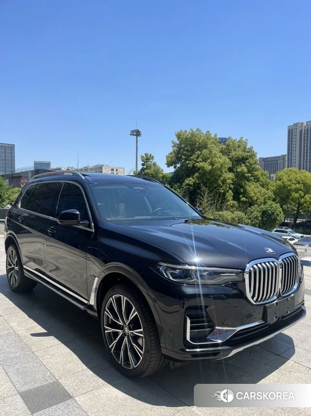 BMW X7 id 4277872 из Китая 16