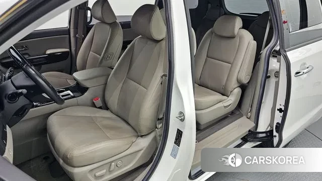 Kia The New Carnival id 3336358 из Кореи 20