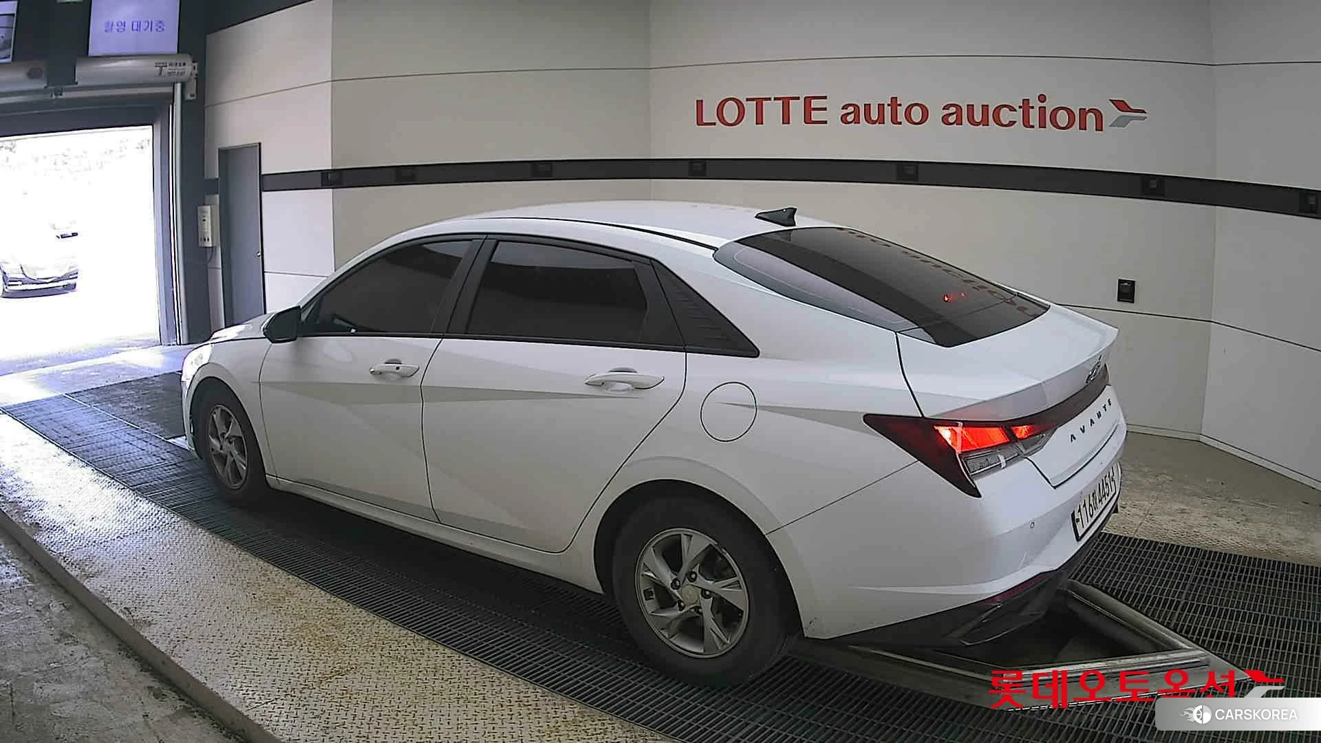 Hyundai Avante id 4289416 из Кореи 37