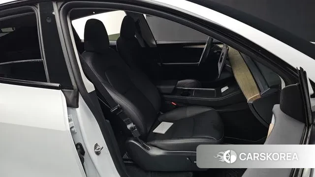 Tesla Model Y id 3477648 из Кореи 20