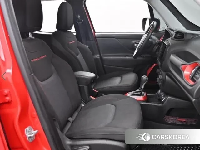 Jeep Renegade id 3095930 из Кореи 20