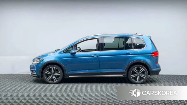 Volkswagen Touran L id 4258360 из Китая 14