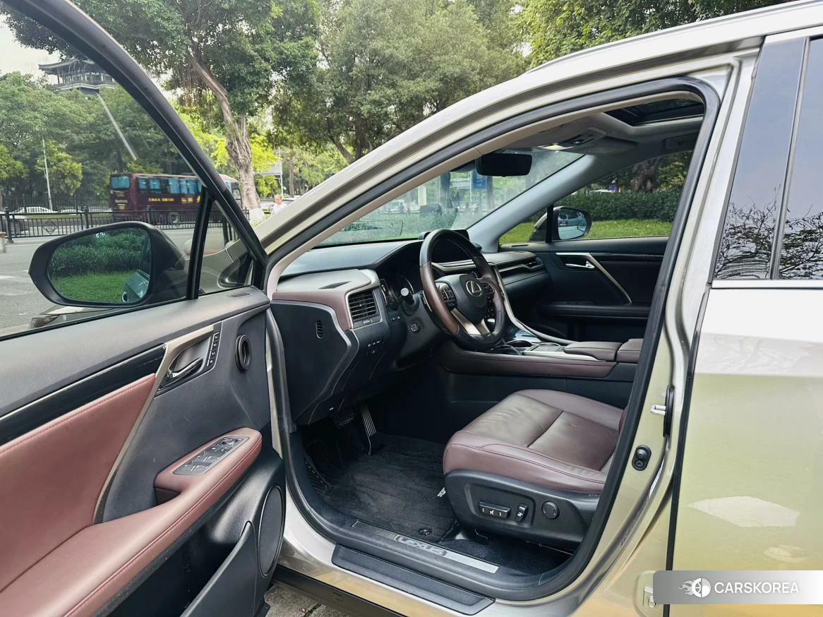 Lexus RX id 4510928 из Китая 21