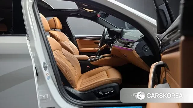 BMW 5 Series (G30) id 3054408 из Кореи 20