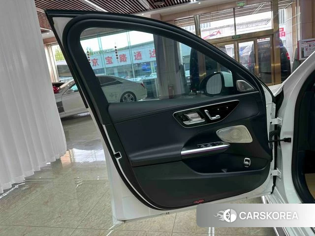 Mercedes-Benz Class C id 4265471 из Китая 20