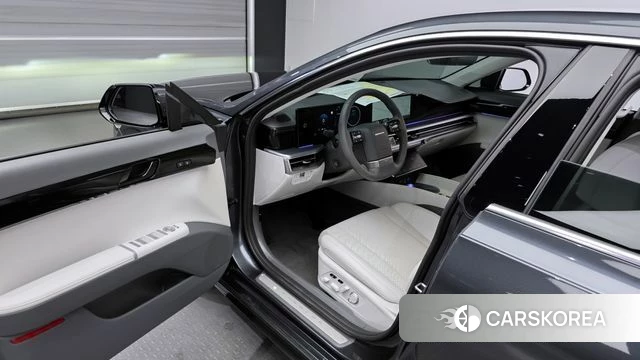 Hyundai Grandeur Hybrid (GN7) id 3858646 из Кореи 20