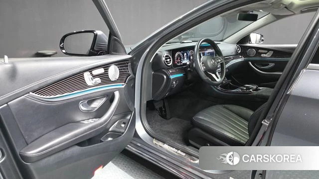Mercedes-Benz E-Class W213 id 4416921 из Кореи 33