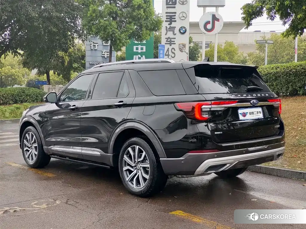 Ford Explorer id 4654493 из Китая 11