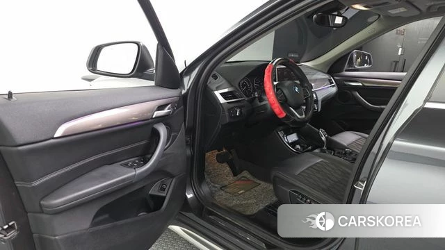 BMW X1 (F48) id 4580931 из Кореи 32