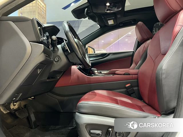 Lexus NX PHEV id 4274417 из Китая 18