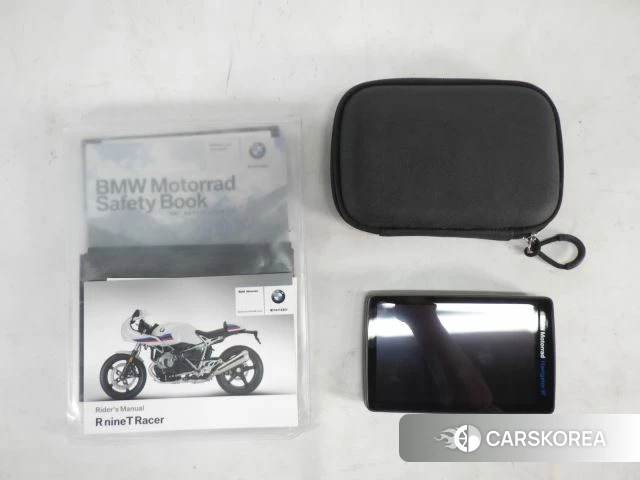 BMW R NINE T RACER id 4347680 из Японии 11