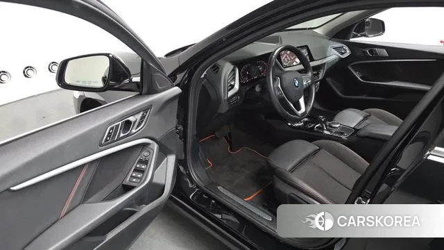 BMW 1 Series (F40) id 3698049 из Кореи 20