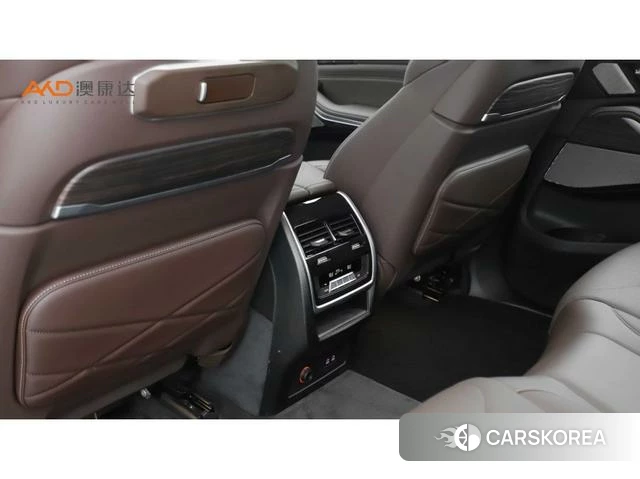 BMW X5 id 4272423 из Китая 10
