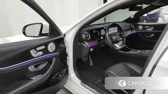 Mercedes-Benz E-Class W213 id 3675292 из Кореи 20