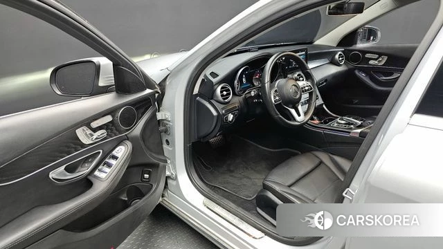 Mercedes-Benz C-Class W205 id 3911682 из Кореи 20