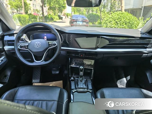 Volkswagen Passat id 4297558 из Китая 10