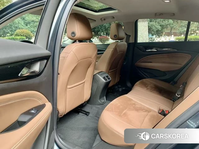 Buick Regal id 4213786 из Китая 16