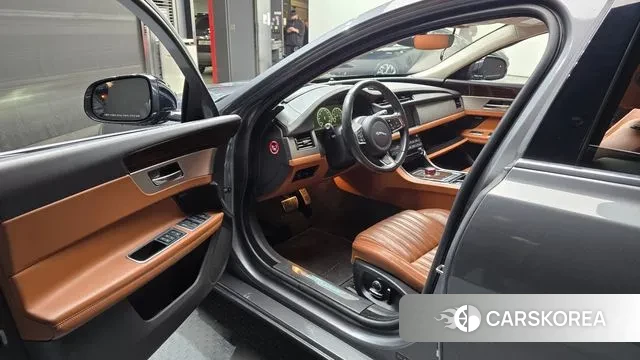Jaguar XF (X260) id 3530997 из Кореи 20