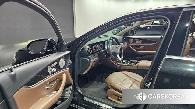 Mercedes-Benz E-Class W213 id 4465713 из Кореи 30