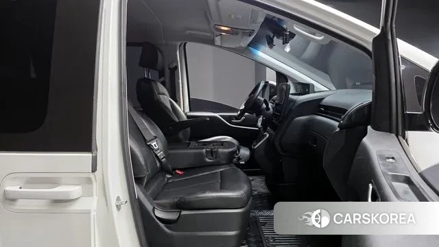 Hyundai Staria id 3680389 из Кореи 20