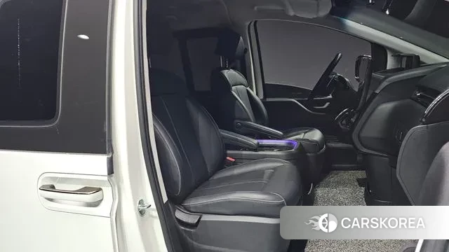 Hyundai Staria id 3483482 из Кореи 20