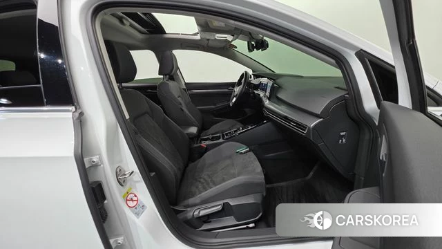 Volkswagen Golf 8th Generation id 3964084 из Кореи 20