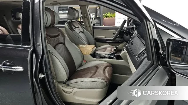 Kia The New Carnival id 3779175 из Кореи 20