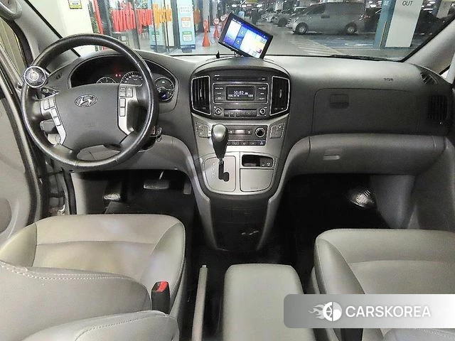 Hyundai The New Grand Starex id 3966056 из Кореи 18