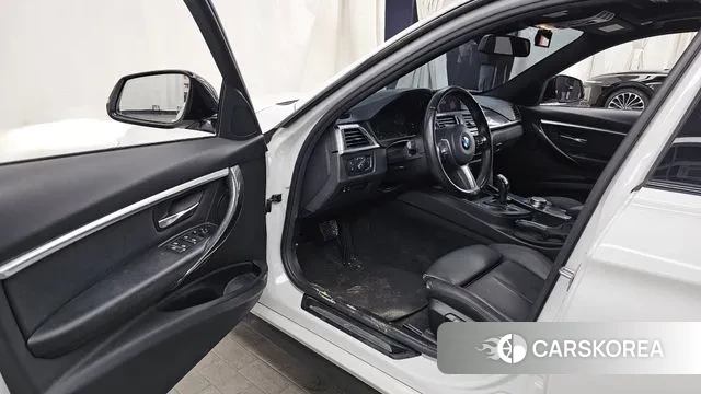 BMW 3 Series (F30) id 3666830 из Кореи 20