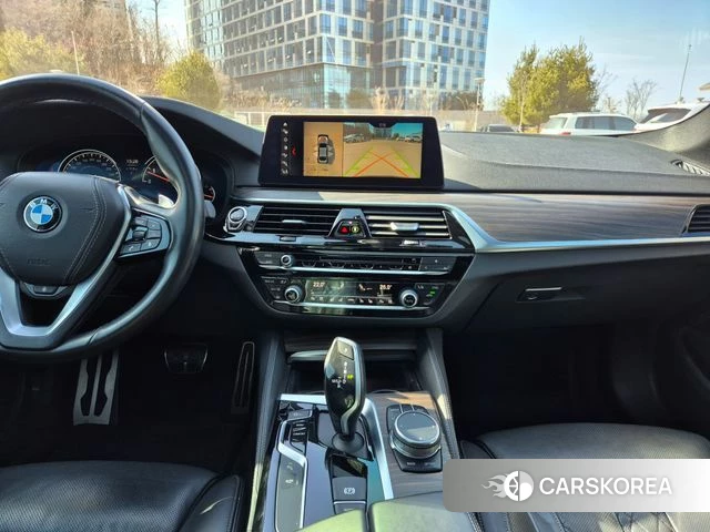 BMW 5 Series (G30) id 3814589 из Кореи 20