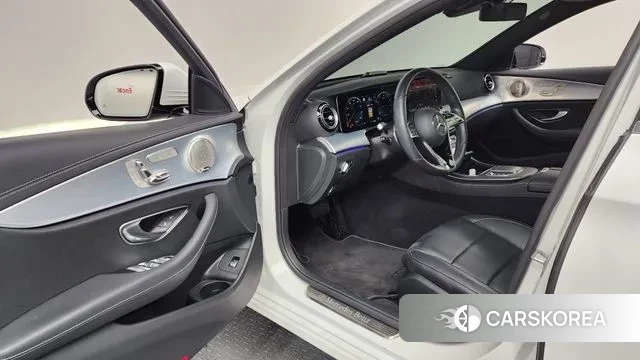 Mercedes-Benz E-Class W213 id 3621421 из Кореи 20