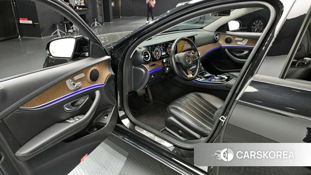 Mercedes-Benz E-Class W213 id 4020684 из Кореи 20
