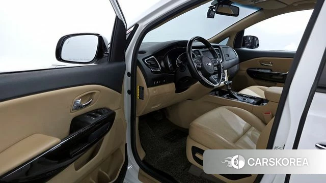 Kia The New Carnival id 3861714 из Кореи 20