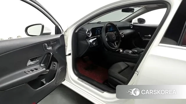 Mercedes-Benz A-Class W177 id 3557342 из Кореи 20