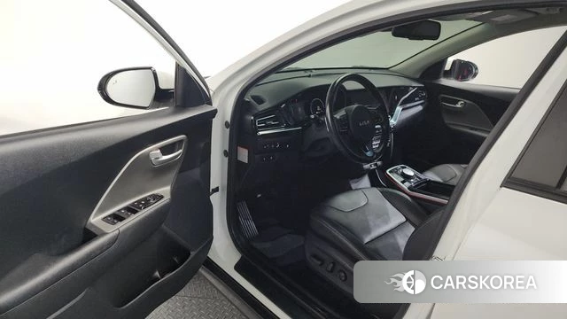 Kia Niro Plus id 3941016 из Кореи 20