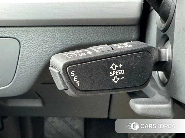 Audi Q5L id 4329235 из Китая 23