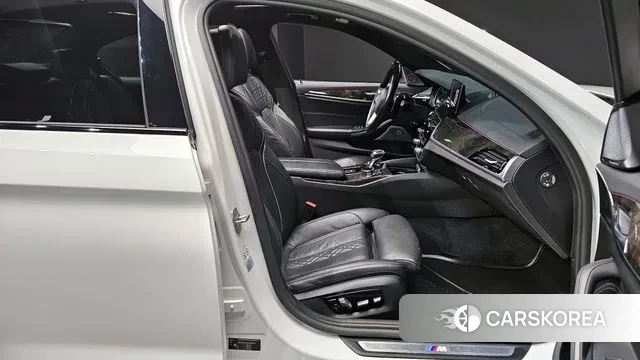 BMW 5 Series (G30) id 3014081 из Кореи 20