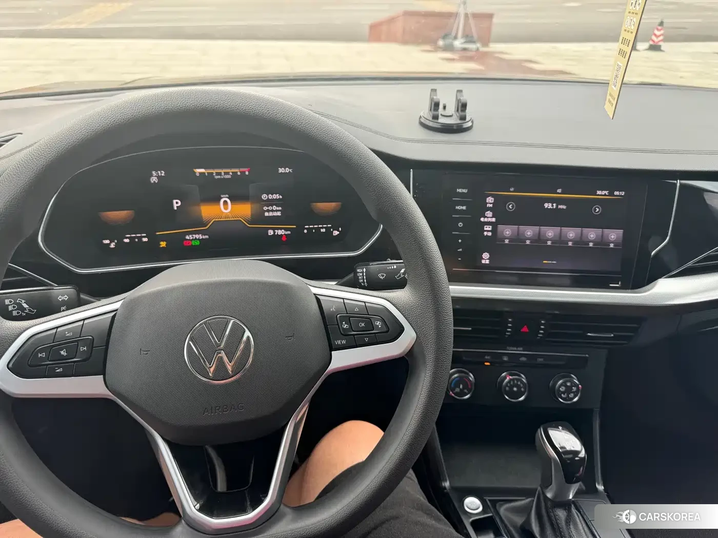 Volkswagen Passat id 4644508 из Китая 20