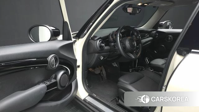 Mini Cooper id 4712049 из Кореи 31