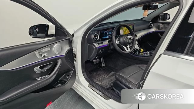 Mercedes-Benz E-Class W213 id 4465338 из Кореи 31
