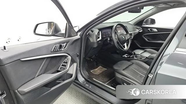 BMW 1 Series (F40) id 3395018 из Кореи 20