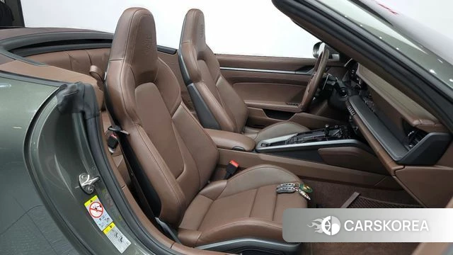 Porsche 911(992) id 3850840 из Кореи 20