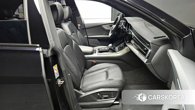 Audi Q8 (4M) id 3878870 из Кореи 20