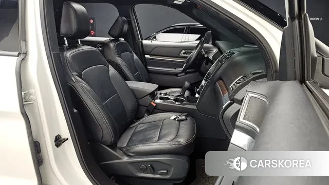 Ford Explorer id 3672397 из Кореи 20